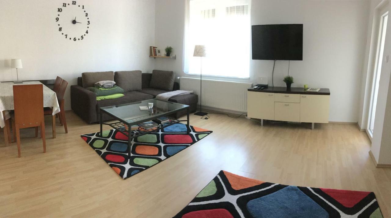 קסזטלי Comfort Apartment מראה חיצוני תמונה