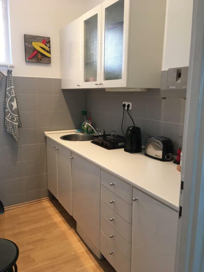 קסזטלי Comfort Apartment מראה חיצוני תמונה